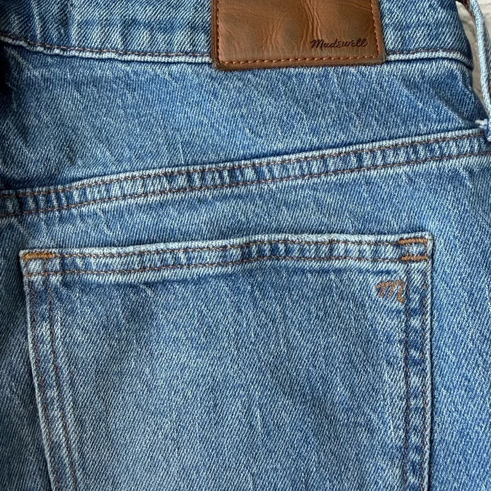 ✅ Madewell Light Blue Mid-Rise Perfect Vintage Jean frayed hem Size 27